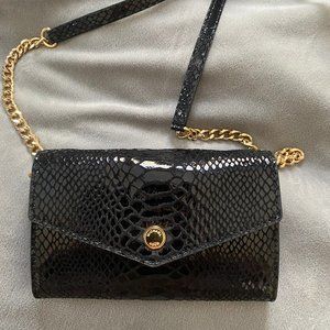 Michael Kors Snake-Embossed Iphone Crossbody